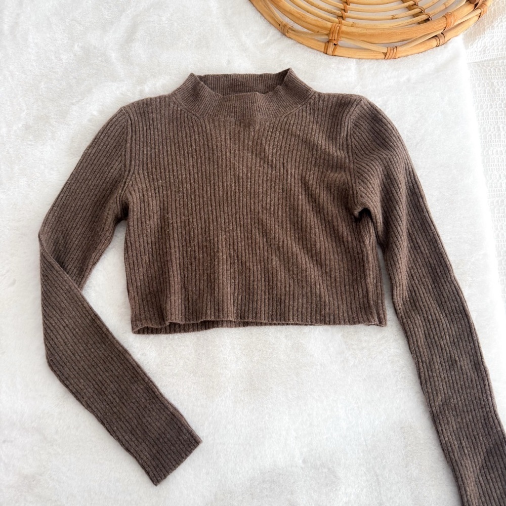 The Andamane Enny Cropped Sweater Ribbed Wool Cashmere Brown - Picture 7 of 14